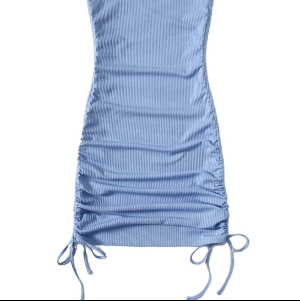 Drawstring Side Rib-knit Bodycon Dress - Picture 3 of 5